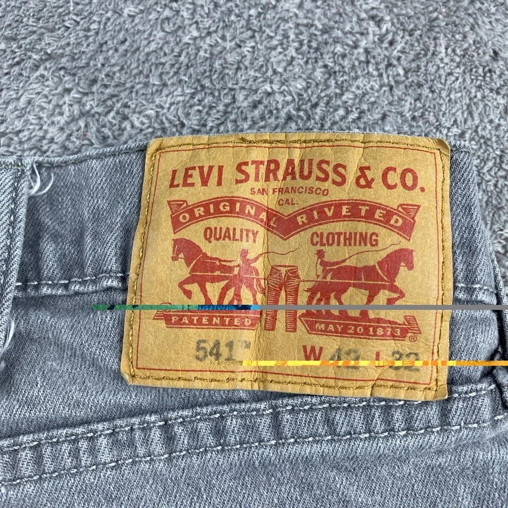 Levis 541 Athletic Taper Jeans Mens 42x29 Gray High Rise‎
